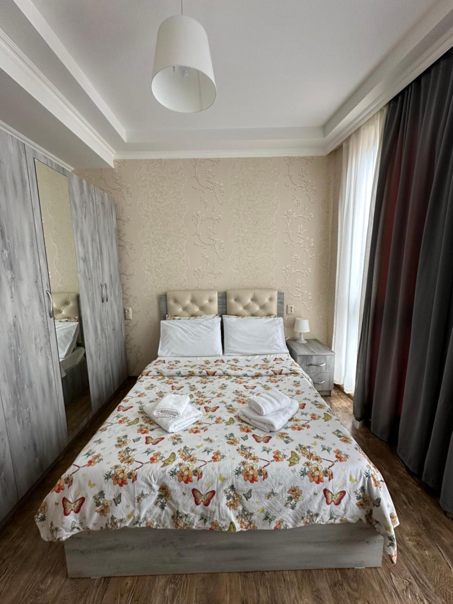 Rustaveli Apartment 113 Kutaisi Exteriör bild